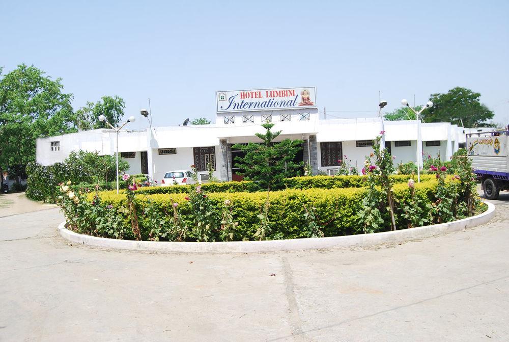 Hotel Lumbini International Bodh Gaya Exterior foto
